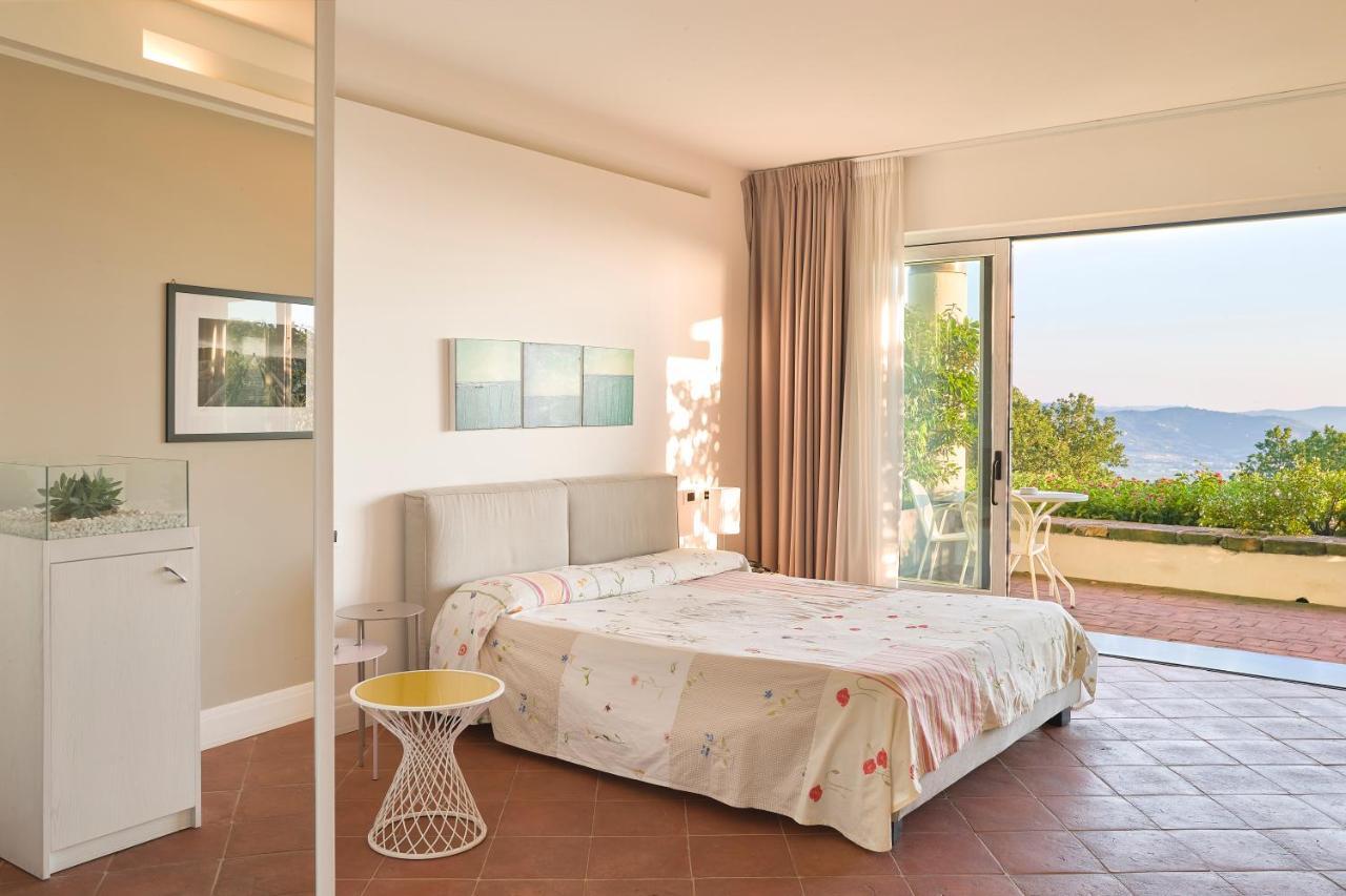 Borgo La Pietraia Hotel Paestum Exterior photo